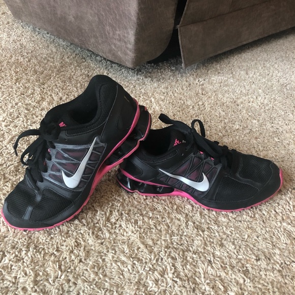 nike reax run 9 womens